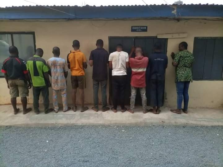 Police Operatives Nab Nine Suspects For Vandalizing  Electricity Power Line Mast In Oba, Idemili South Council Area