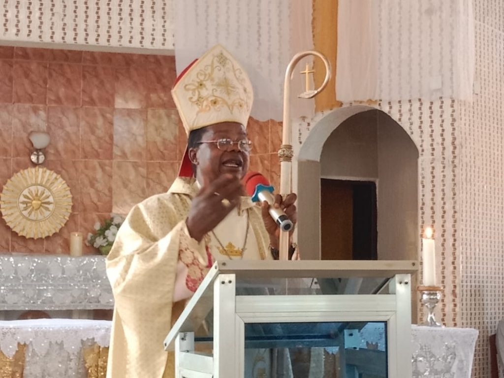 2023 : Bishop Ezeokafor Of Awka Catholic Diocese Urges Nigerians To Shun Money Politics