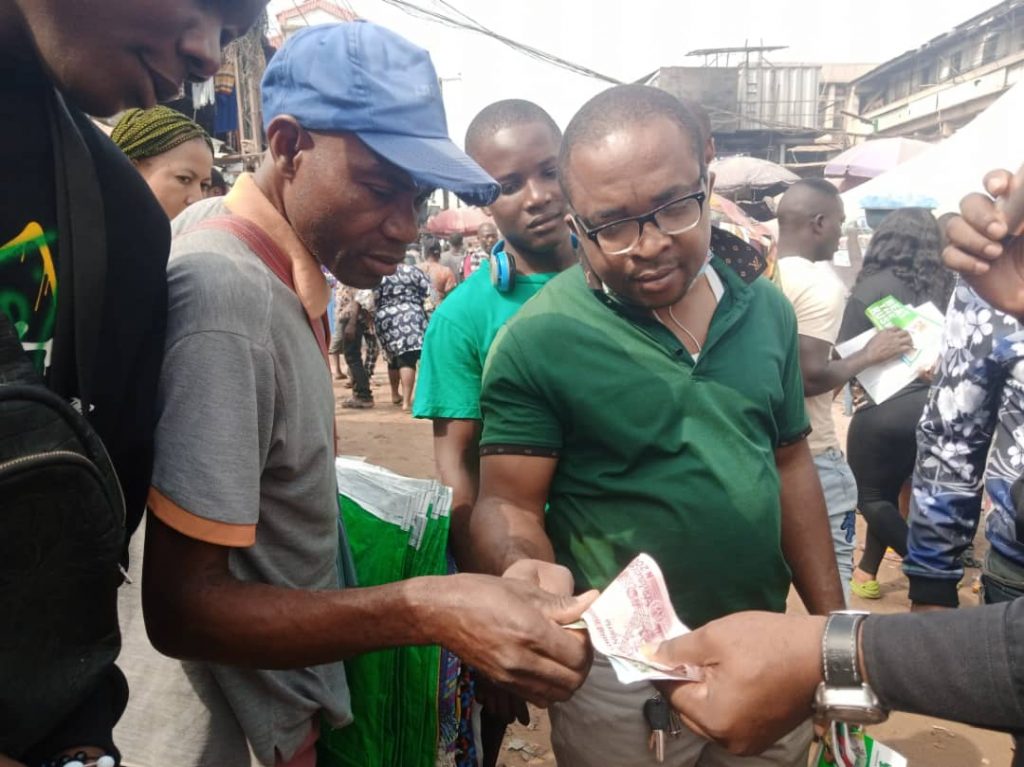 CBN Takes Sensitization On Redesigned Naira Notes To Onitsha Main Market