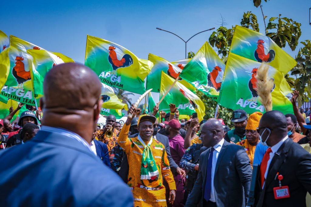 2023 : Commendations Trail APGA Mega Rally In Awka