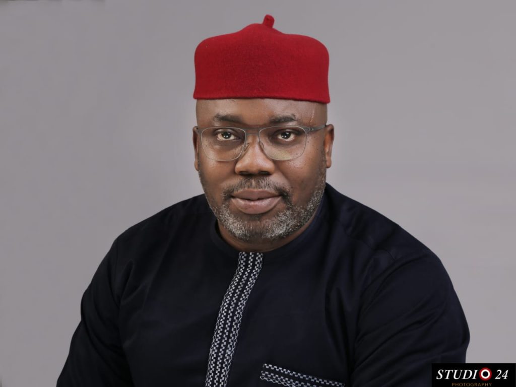 2023 : APGA Senatorial Candidate For FCT, Anthony  Ezekwugo Urges Registered Voters To Collect PVCs