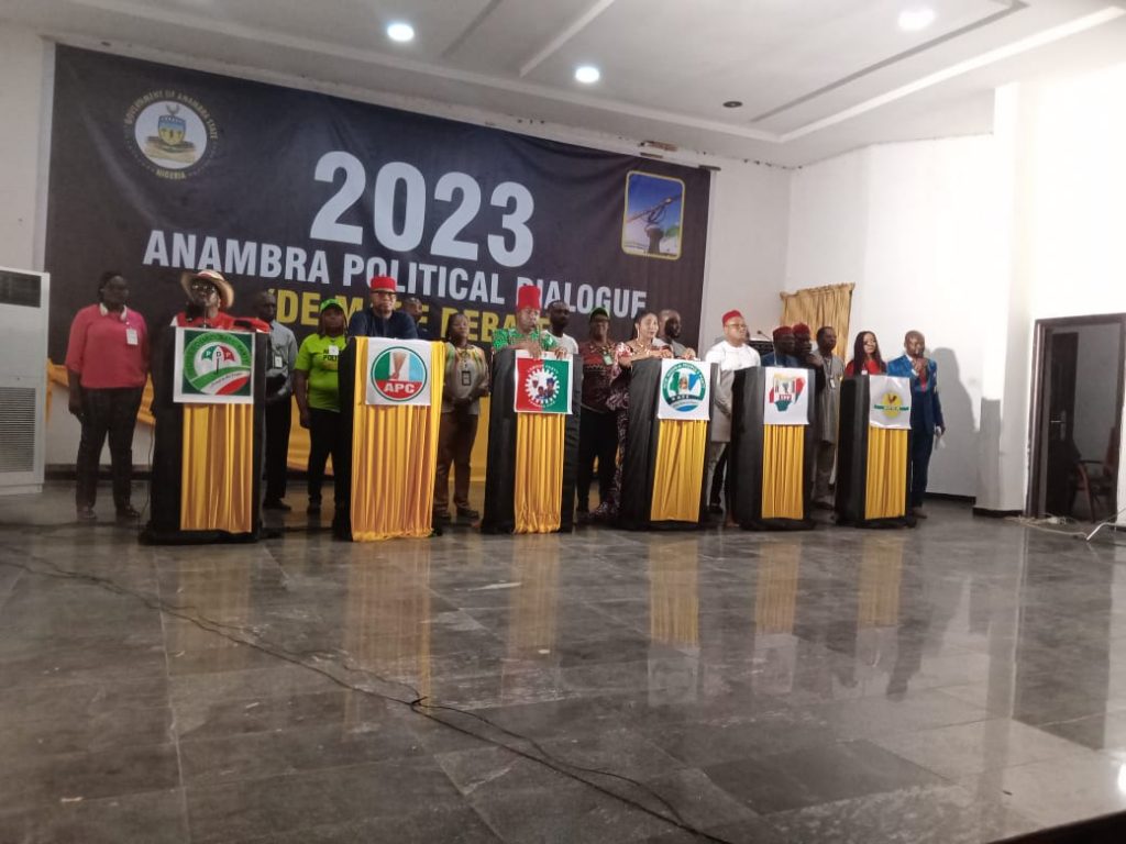 2023 General Elections :  Senatorial, Reps Candidates Hold Political Dialogue, De Mace Debate In Awka