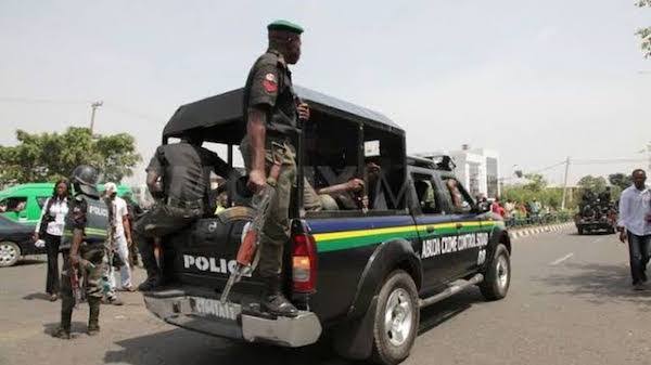 Security Operatives Eliminate Three Gunmen, Arrest Two As Hoodlums Attack Awada Police Station