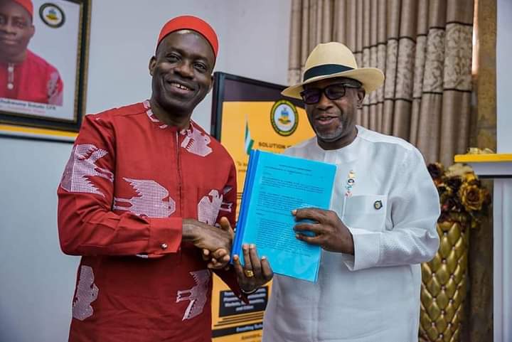 Anambra State Govt Signs MOU With EEDC To Improve Power Supply