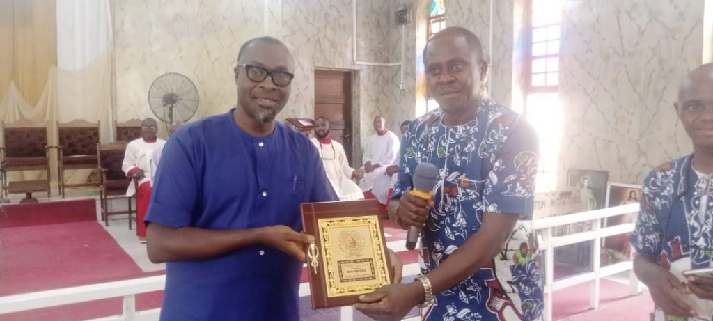 Saint Joseph’s Parish UNIZIK Honours Anambra Commissioner, Onyenji With Meritorious Service Award