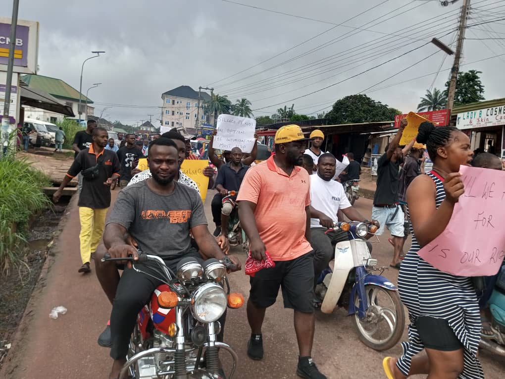 Recruitment : Oko Youths Protest Against Federal Polytechnic  Over Alleged Neglect