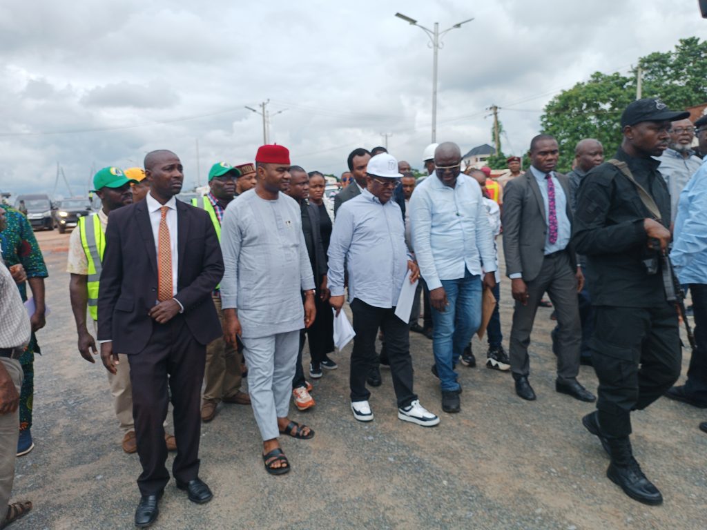 Works Minister, Umahi  Warns Contractors Against Use Of Fake, Low Quality Bitumen