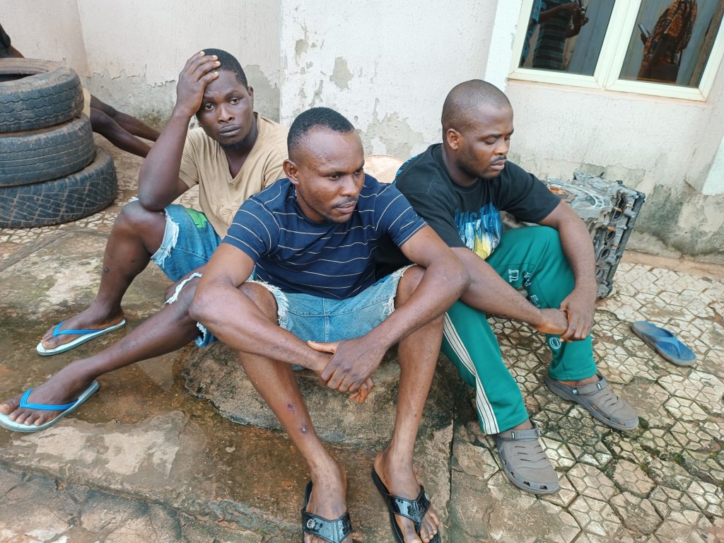 OCHA Brigade Nabs Three Pickpockets At Upper Iweka Onitsha