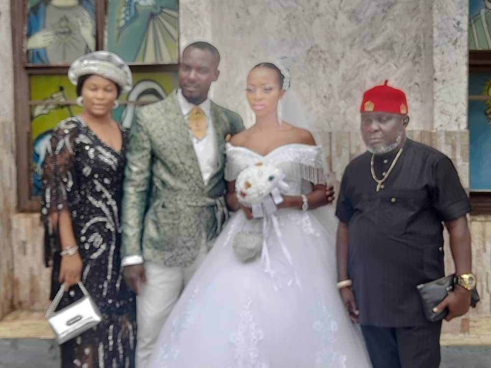 Chimezie Umeh Of ABS Weds Joy Ukabaghi At Nnokwa