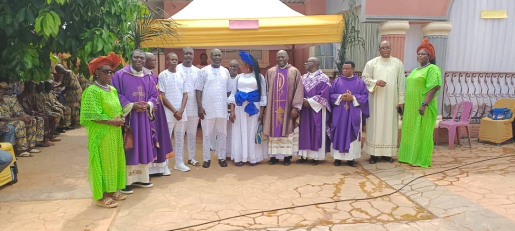 Okwoloko Family Of  Enugwu-Ukwu Completes Mother’s Final Burial Rites