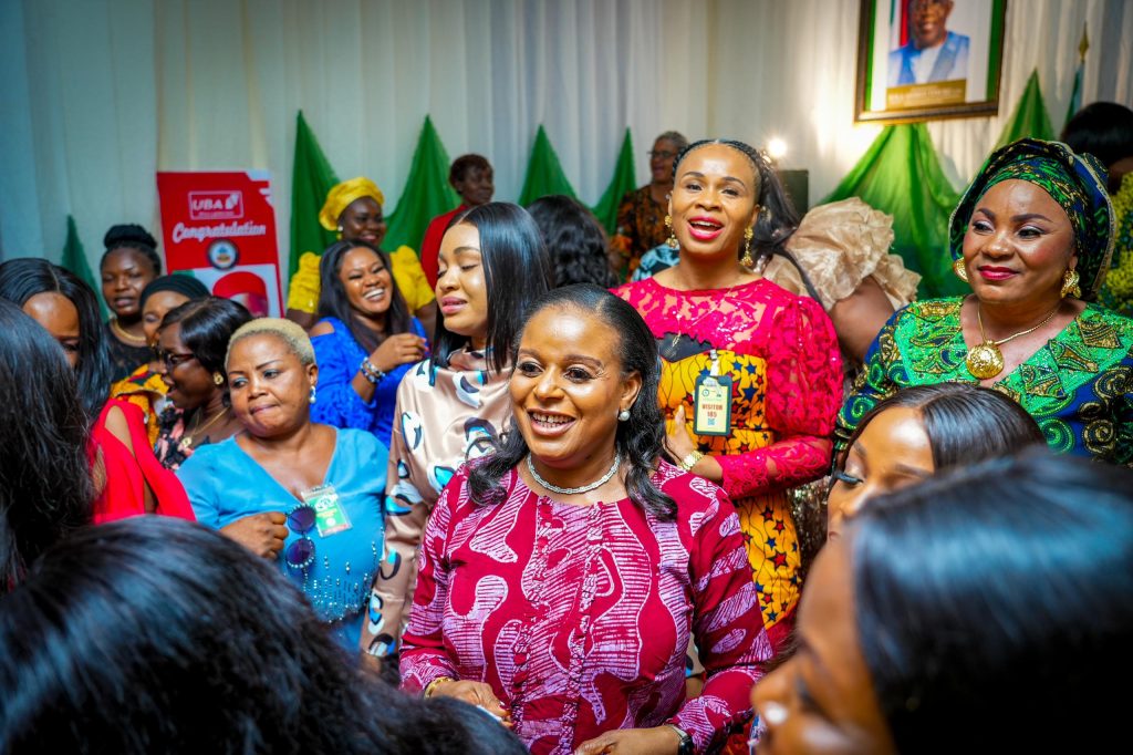 Yuletide : Mrs Soludo Interacts With Women Groups