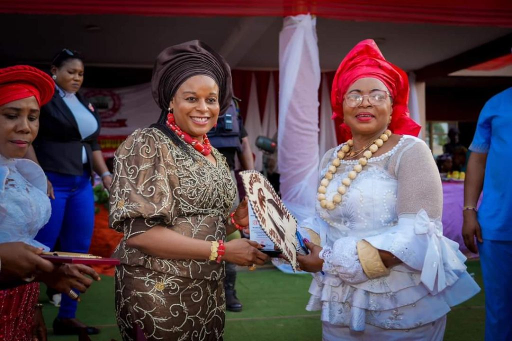 Mrs Soludo Receieves “Akwaugo Isuofia” Title From Umuada Isuofia