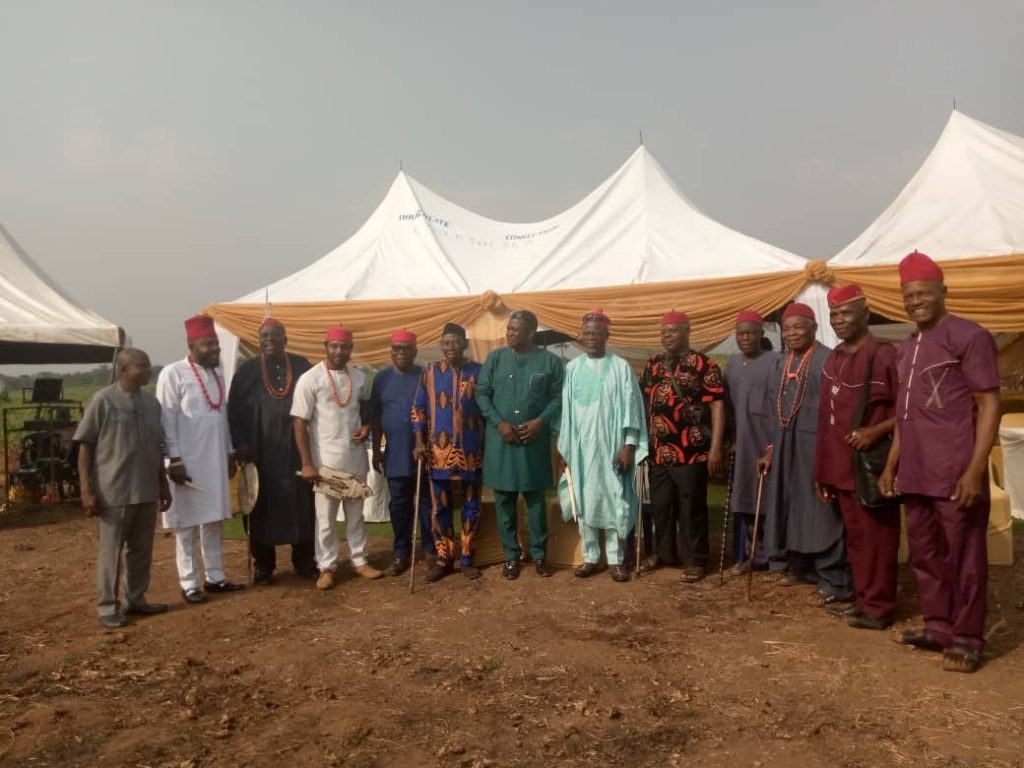 Land Dispute: Umunakwa Kindred Ifite Oraifite Signs Peace Accord With Umuosikpana Kindred Akwa-Ukwu