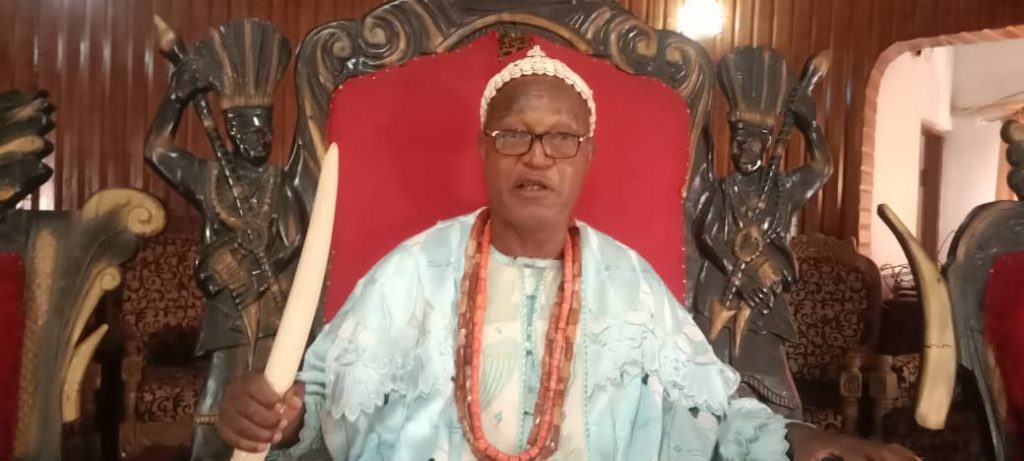 Suspended  Neni Monarch Apologizes To Anambra State Govt