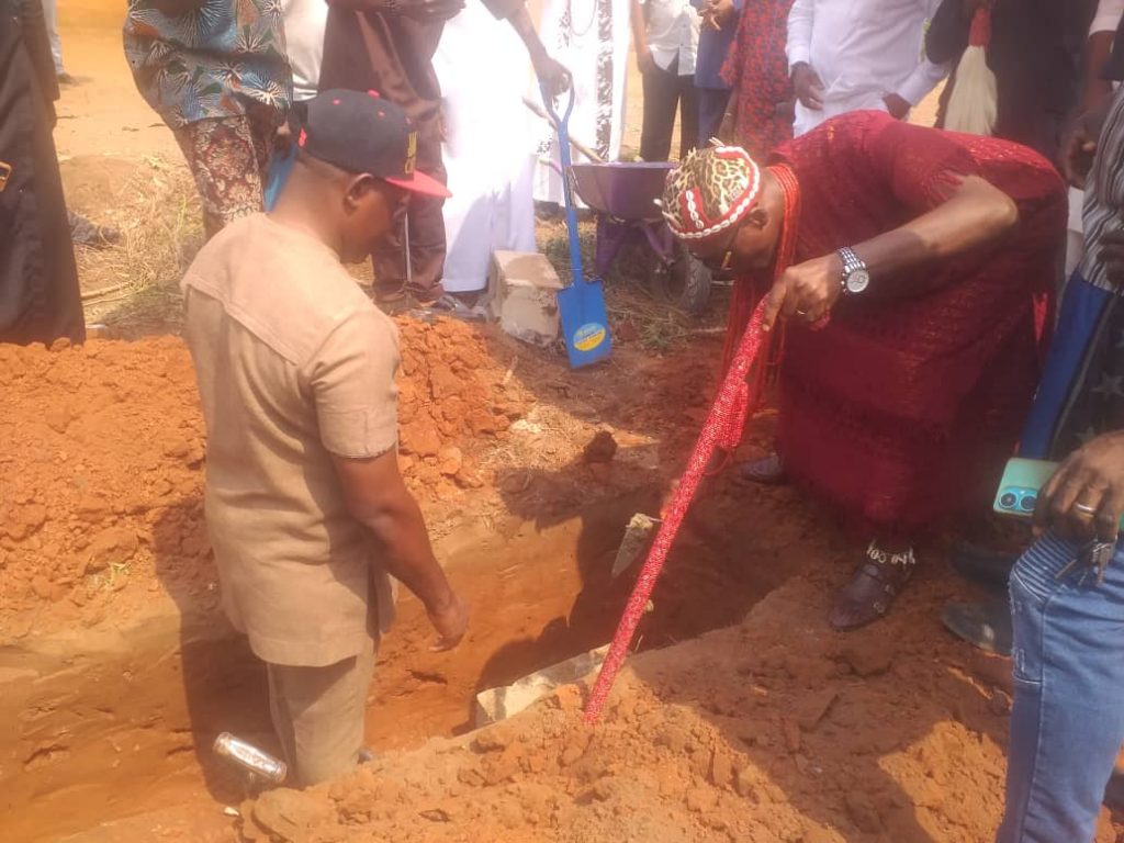 Okija Community Event Centre, ICT Laboratory Facility Building Project  Inaugurated By Igwe Okezie