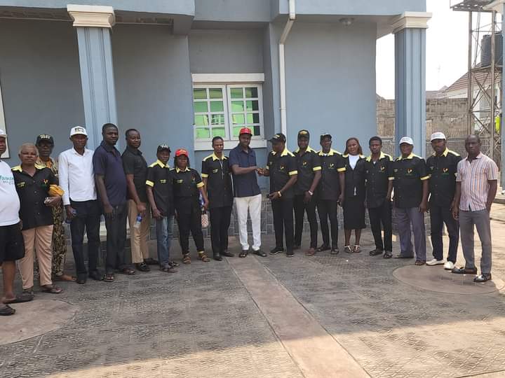 Former Federal Lawmaker Hosts APGA Ward Secretaries From Anambra East