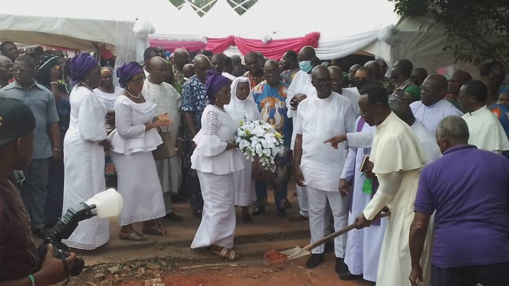 Lady Roseline Anyaorah Buried At Aguluizigbo Anaocha Council Area