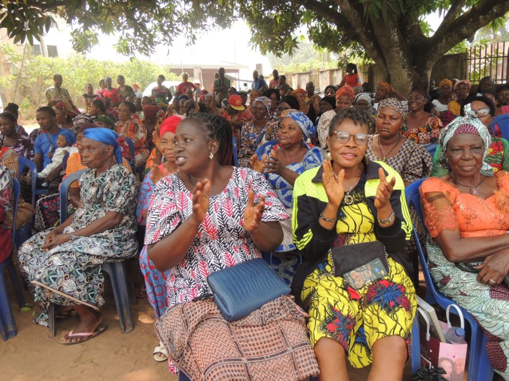 Women Group Provides Comprehensive Primary Health Centre Umunze With Drugs, Others