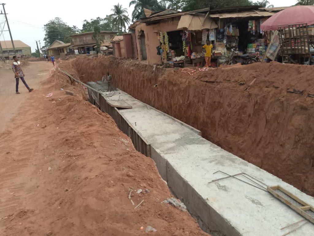 Anambra State  Assembly Asks Contractor To Accelerate Pace Of Work On Ozubulu – Ihembosi – Ukpor Road Project