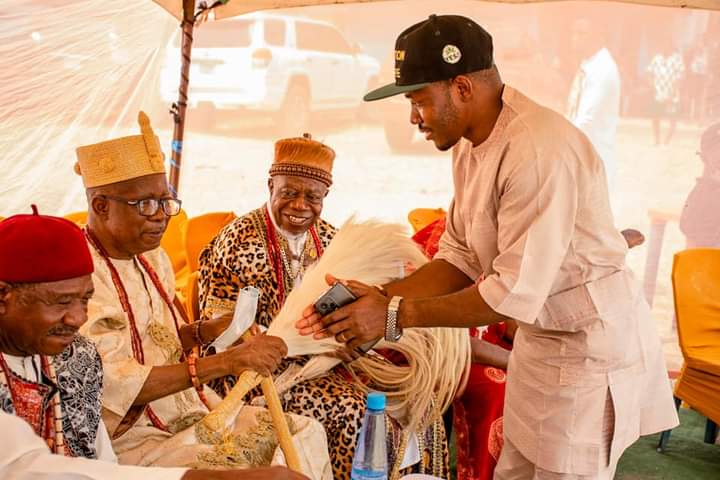 Anambra East Council TC Chairman Extols Soludo For  Re-construction, Upgrade Of  Enugu-Out Community Health Center