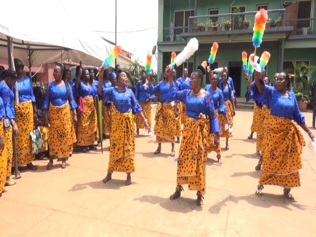 Inyom Udezuga Launches  Traditional  Dance In Obosi