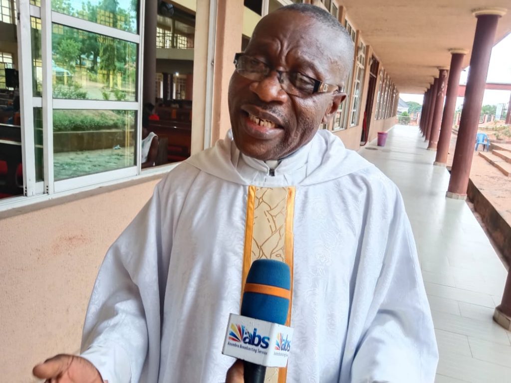 Anglican Priest Asks Christians To Anchor Faith, Hope In Christ