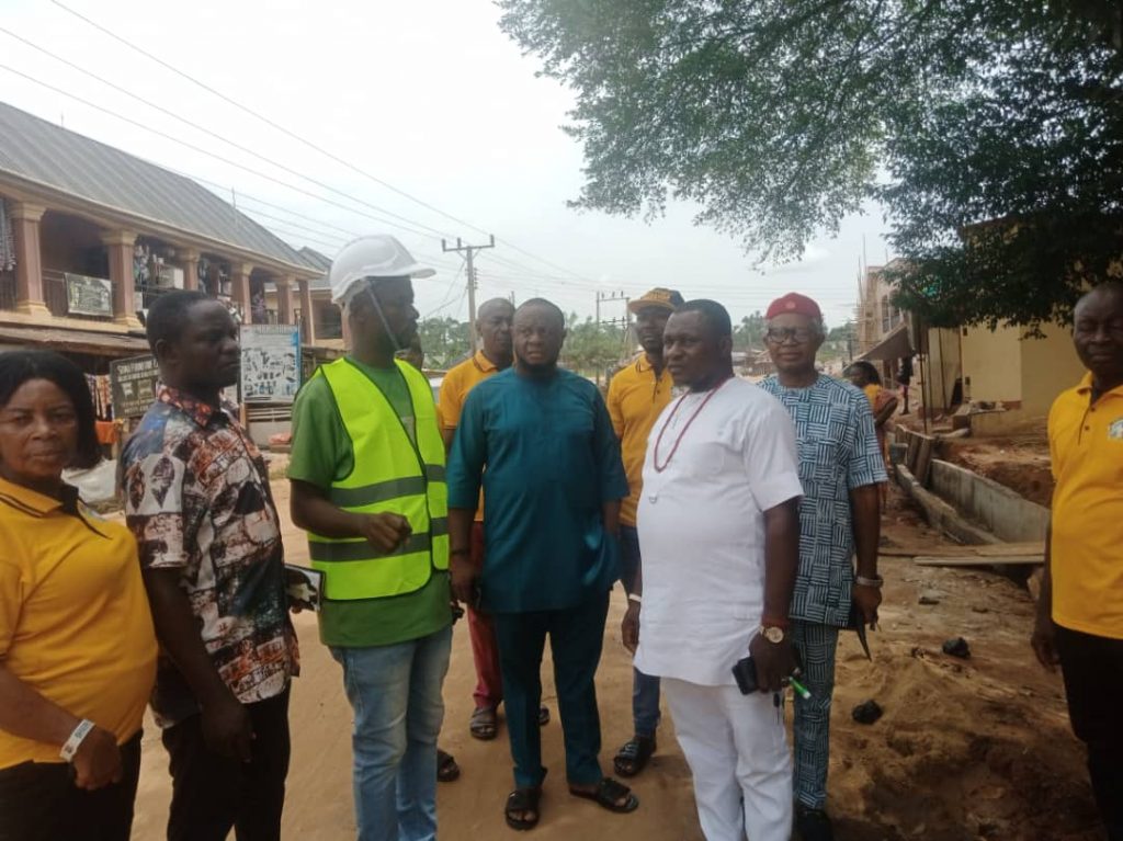 Rehabilitation Work  Ongoing  On  Ozubulu Axis Of Nnewi -Ozubulu-Ihembosi Road