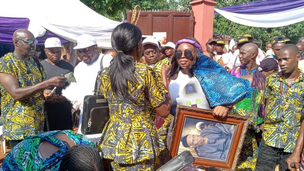 Former Director Of Engineering ABS, Ezeh Buried In Oraukwu