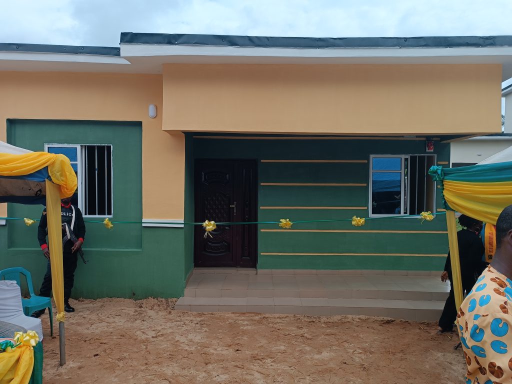 Anambra State Govt Commends  State Lawmaker For Building Primary Health Centre  In Mbaukwu