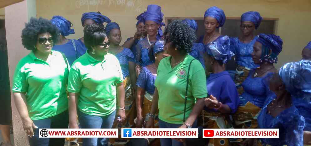 Anambra Women In California USA Donate Medical Equipment To Six Council Areas