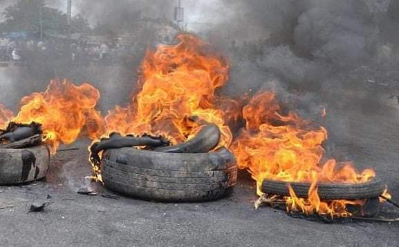 Anambra State Govt Warns Against Burning Of Tyres On Tarred Roads