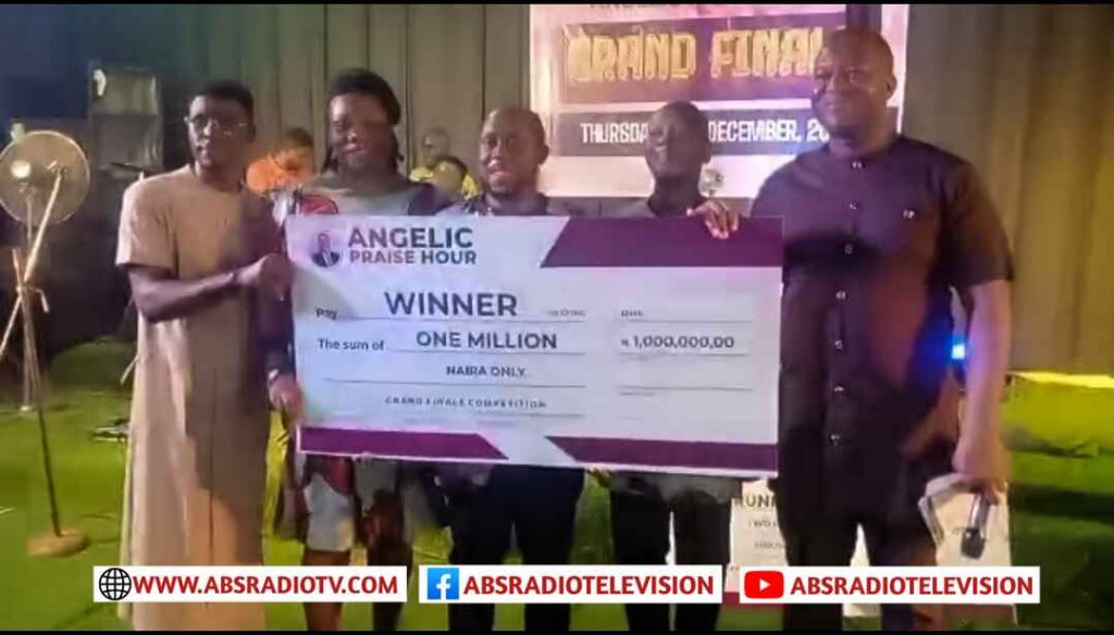 Corps Member Folarin Wins Angelic Praise Hour Competition Smiles Home With N1Million