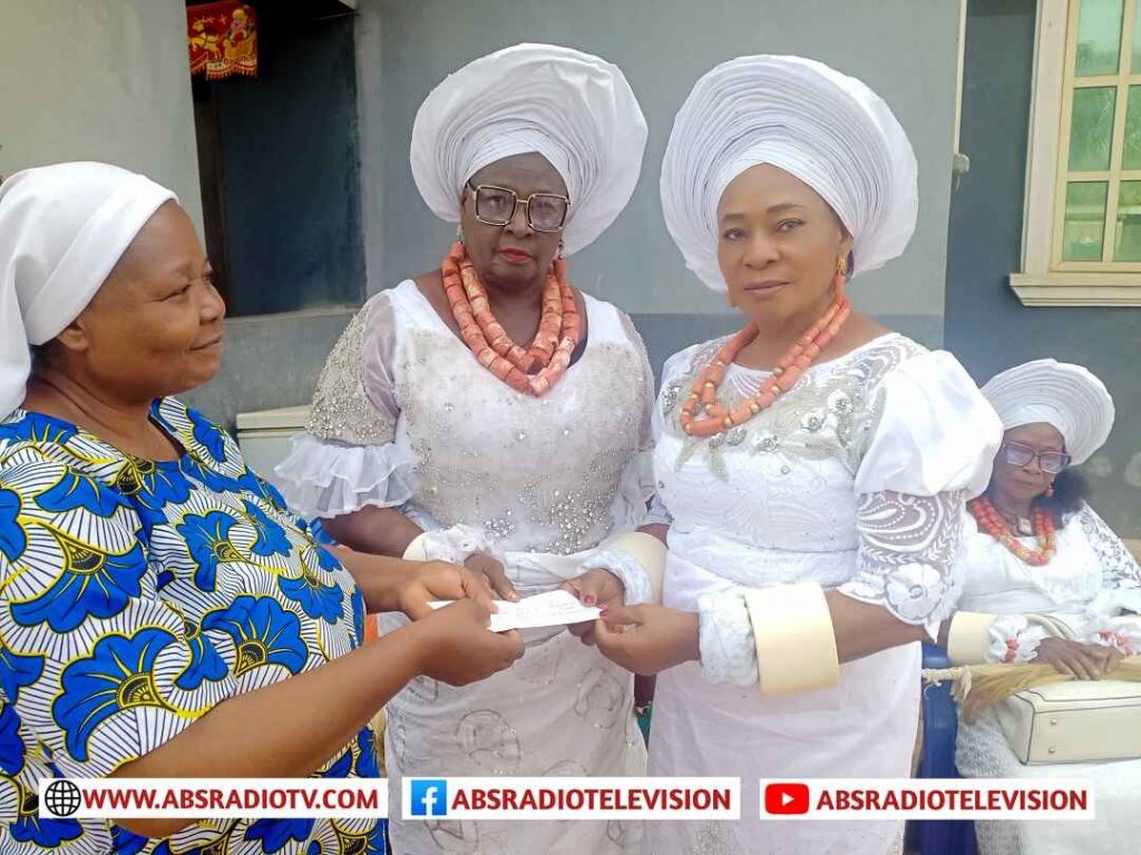 Otu Odu Women’s Association Neni Gives Succour To Trinitarian Foundation For Orphan