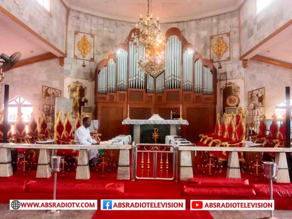 Christians Usher In New Year With Special Mass, Church Services