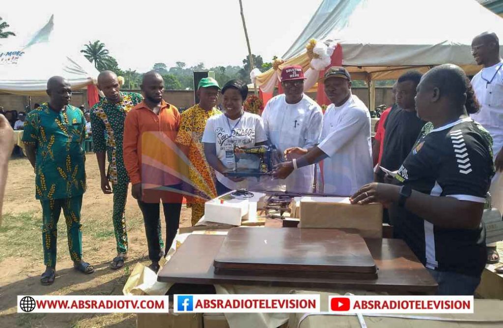 Ekwusigo Council Chairman Obi Empowers Over 110 Youths  With Skill Acquisition